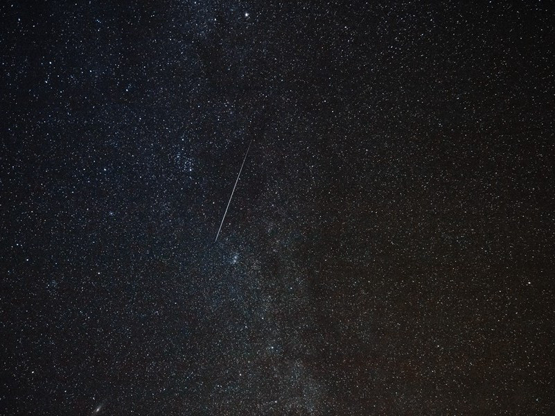 麻袋蹦跳比赛-趣味运动兑技