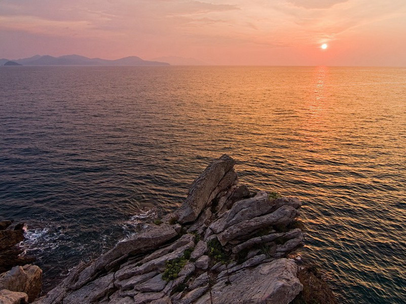 传说中的大地剧变-历史报告浪花传奇