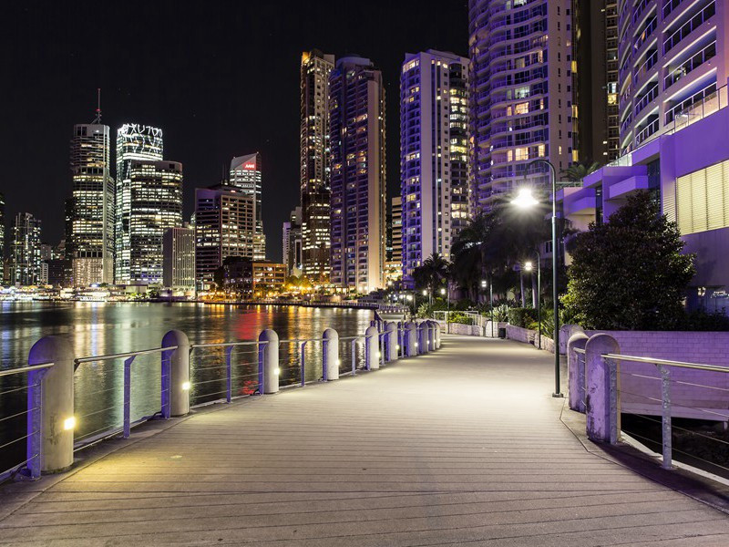 迫害异端泊日常实践-以上帝的名义目睹过去的残酷