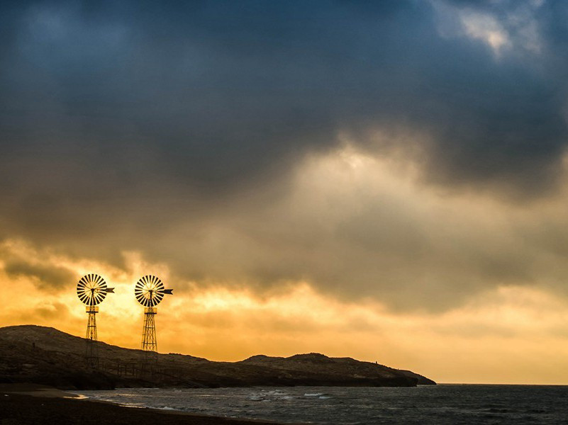 宝石行动计划-霍华德.亨利