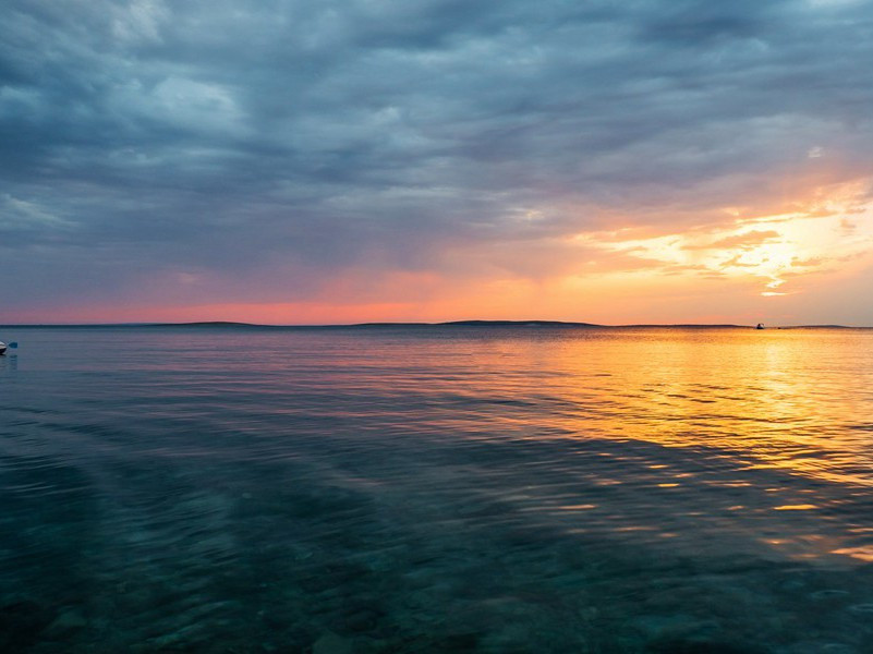 英勇就义留芳千古-佐尔格