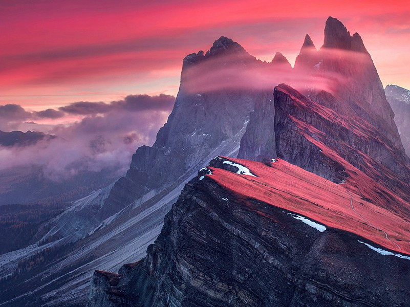 传说中的“狼穴之宝”-战争宝藏之谜