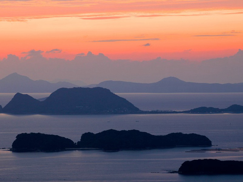 何方来的“魔术师”-外来人传奇